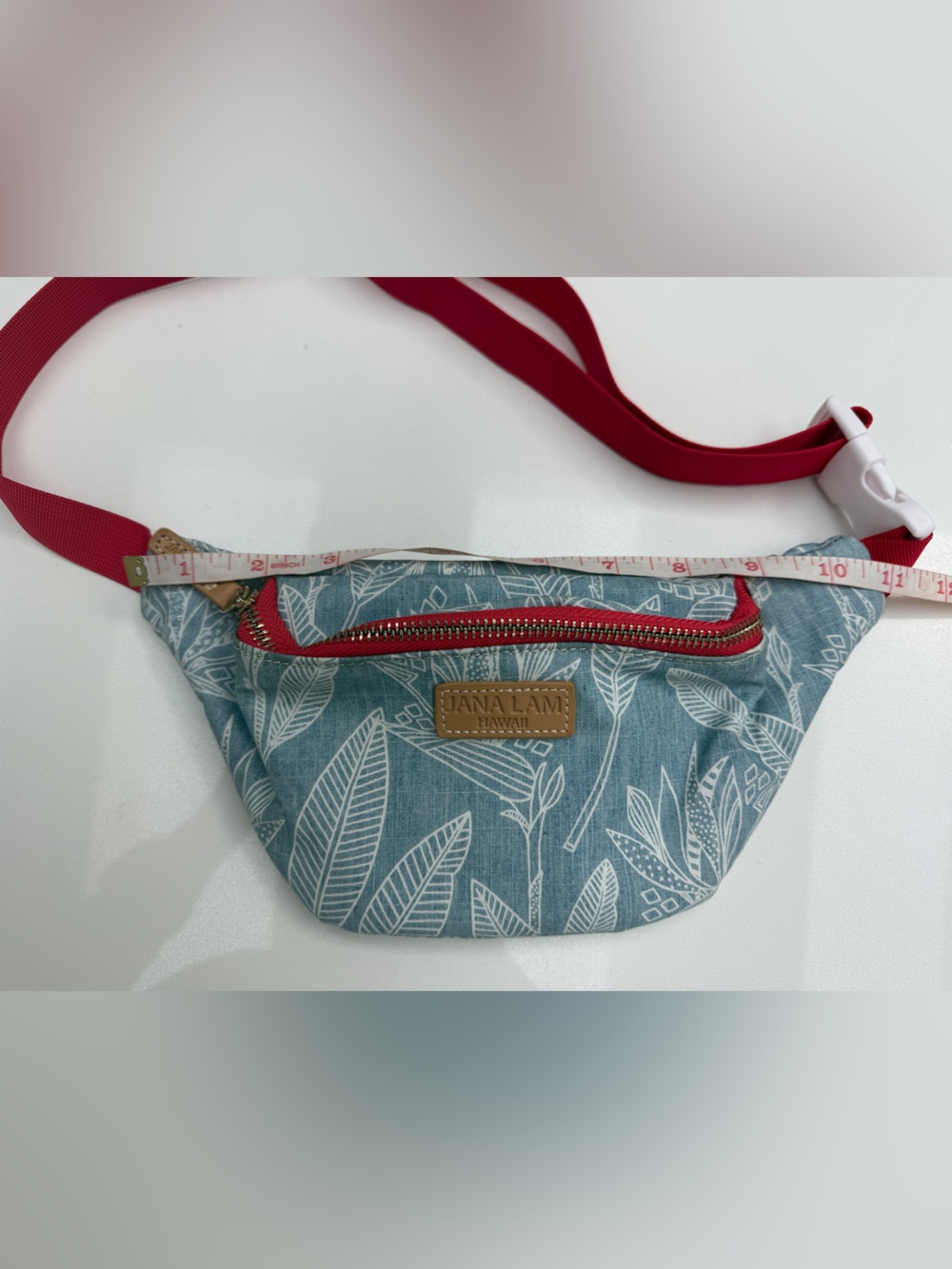 New Jana Lam Hawaii Fanny Pack - Blue Leaf Print - Picture 9 of 11